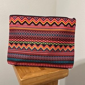 Thirty-One Zipper Pouch